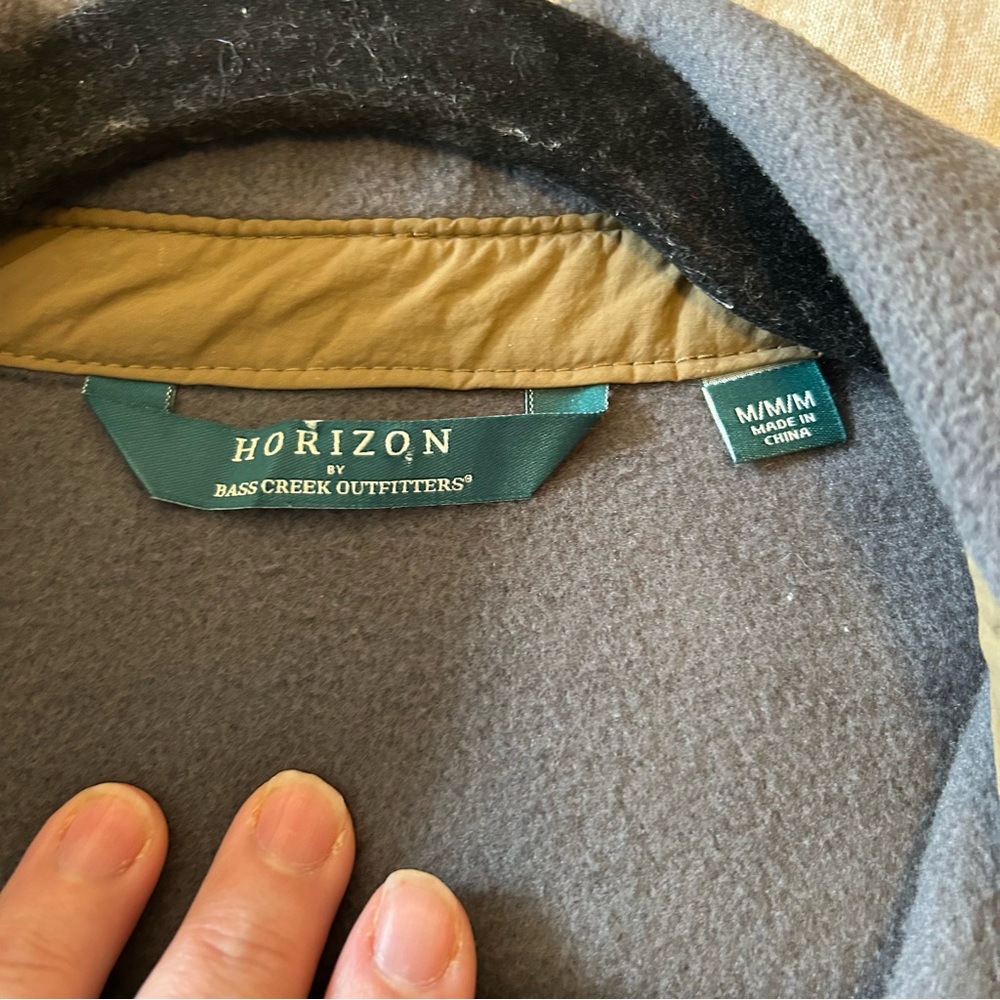 Horizon by Bass Creek Outfitters NWT Men's Gray Fleece snap Shacket size Medium - Picture 8 of 10
